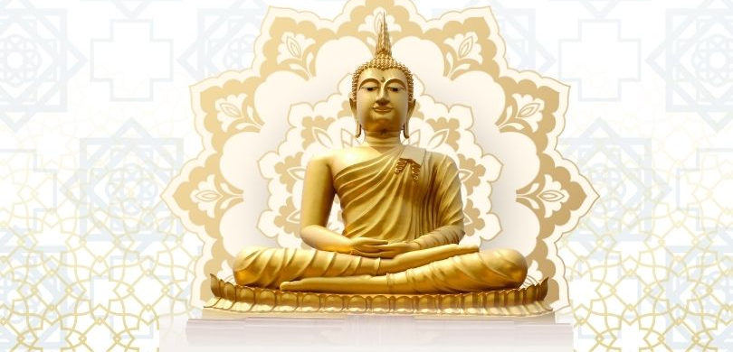 Golden Buddha statue at Chùa Viên Thành